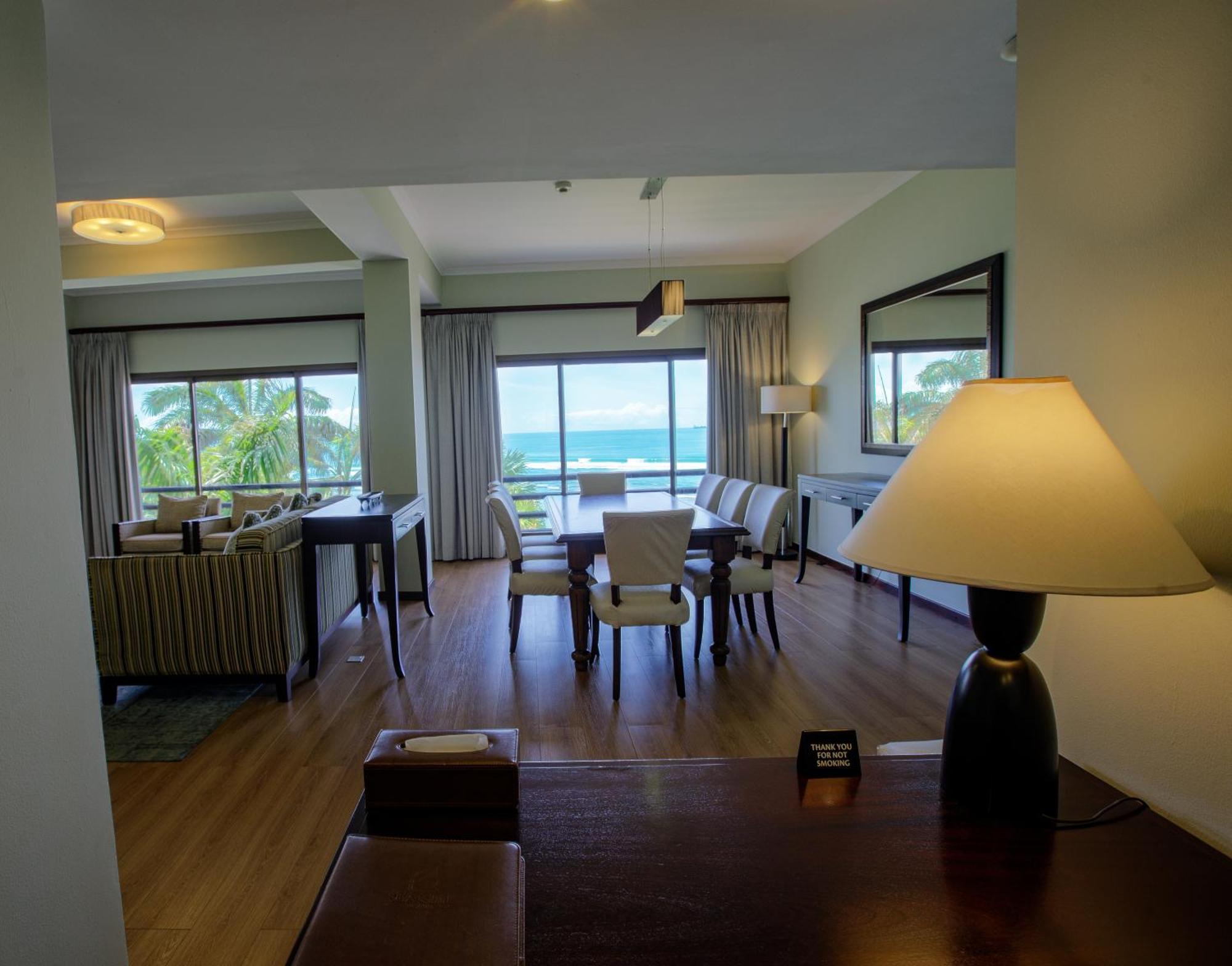 דאר א-סאלאם Sea Cliff Hotel מראה חיצוני תמונה