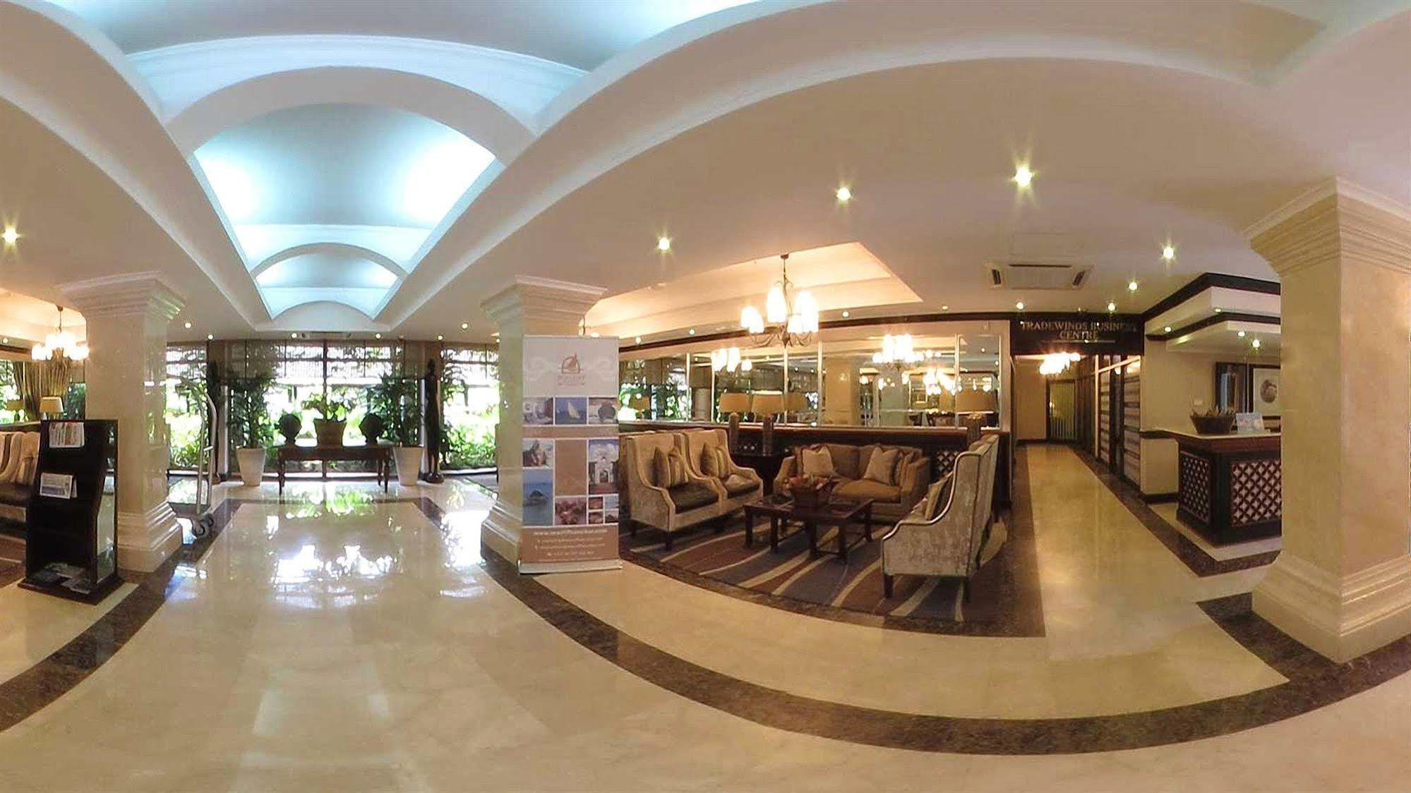 דאר א-סאלאם Sea Cliff Hotel מראה חיצוני תמונה